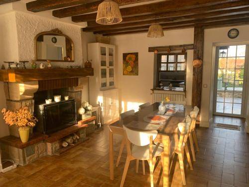 Montry House | 77 m² House ∙ 3 bedrooms ∙ 7 guests