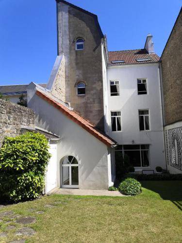 Boulogne-Centre Apartment | 80 m² Apartment ∙ 2 bedrooms ∙ 4 guests
