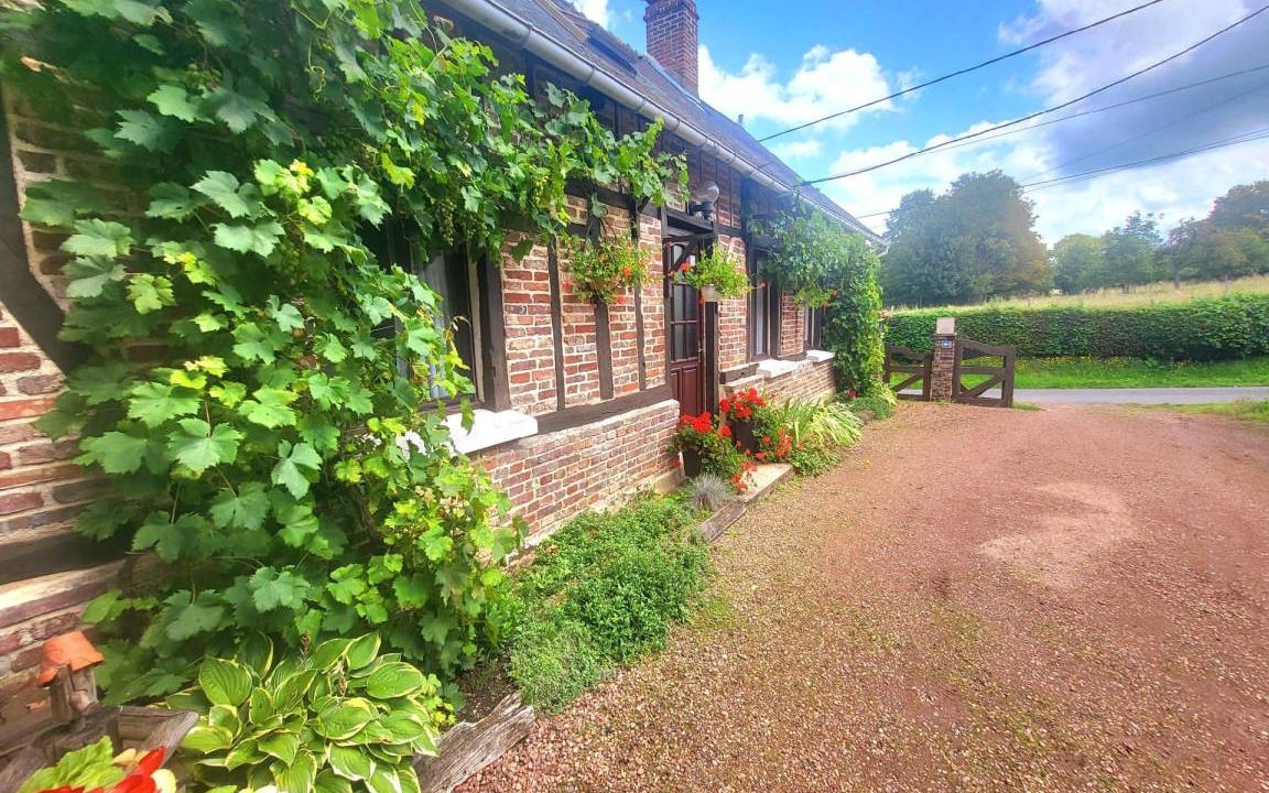 Parfondeval House | 80 m² House ∙ 2 bedrooms ∙ 4 guests