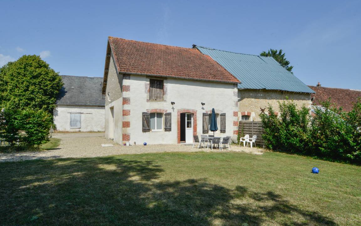 Sainte-Solange House | 80 m² House ∙ 2 bedrooms ∙ 4 guests