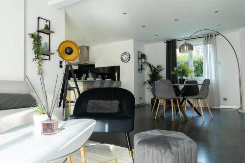 Blotzheim Apartment | 84 m² Apartment ∙ 2 bedrooms ∙ 6 guests