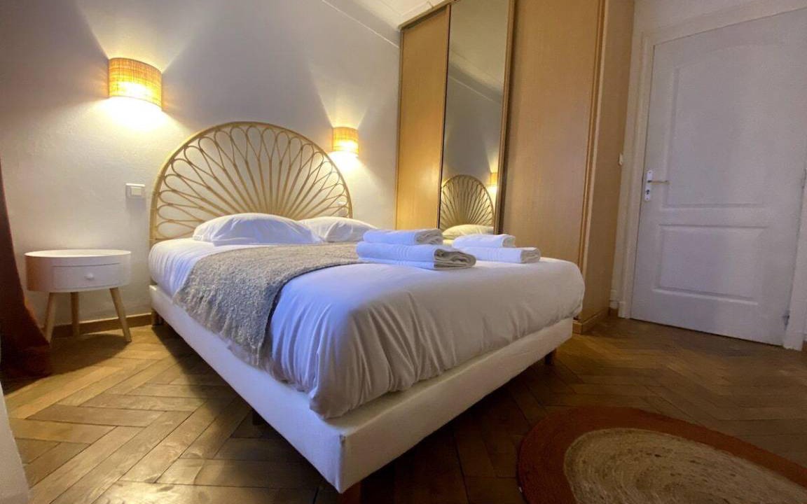Cernay Apartment | 85 m² Apartment ∙ 4 bedrooms ∙ 9 guests