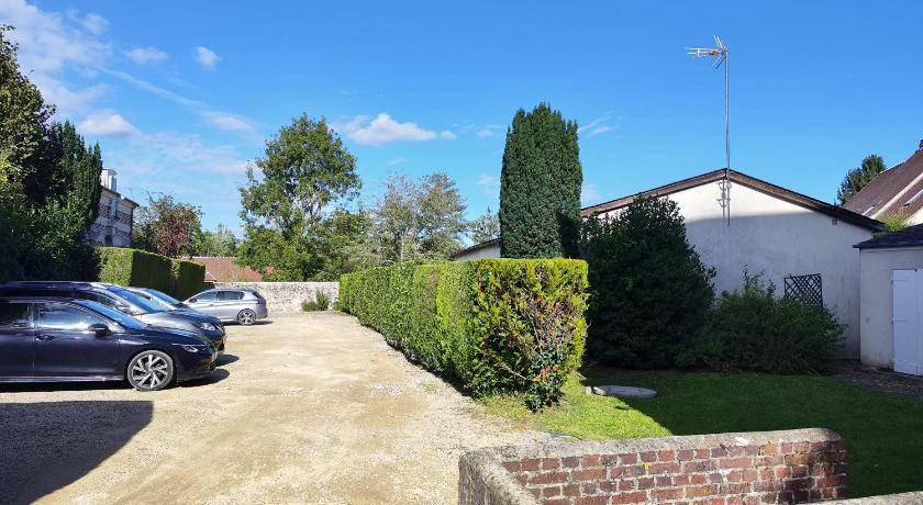 Senlis House | 85 m² House ∙ 2 bedrooms ∙ 8 guests