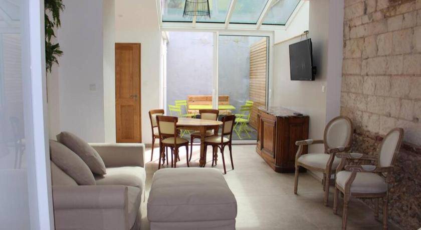 Montreuil-sur-Mer House | 90 m² House ∙ 2 bedrooms ∙ 8 guests