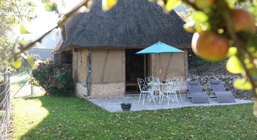 Marais-Vernier House | 90 m² House ∙ 2 bedrooms ∙ 4 guests