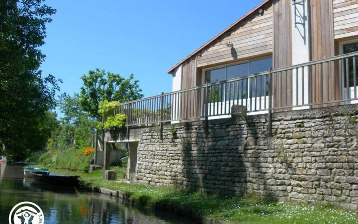 Damvix Cottage | 91 m² Cabin ∙ 2 bedrooms ∙ 4 guests