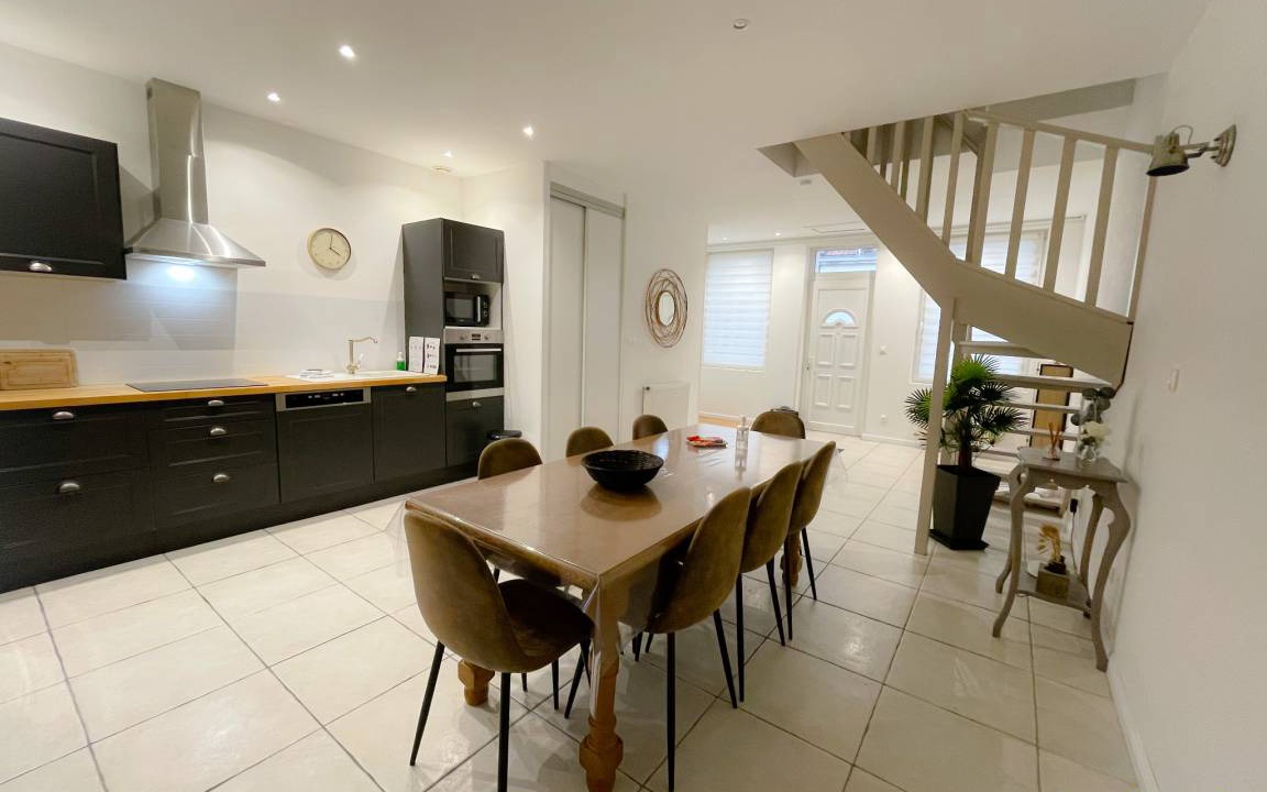 Bleriot-Plage Apartment | 97 m² Apartment ∙ 3 bedrooms ∙ 6 guests