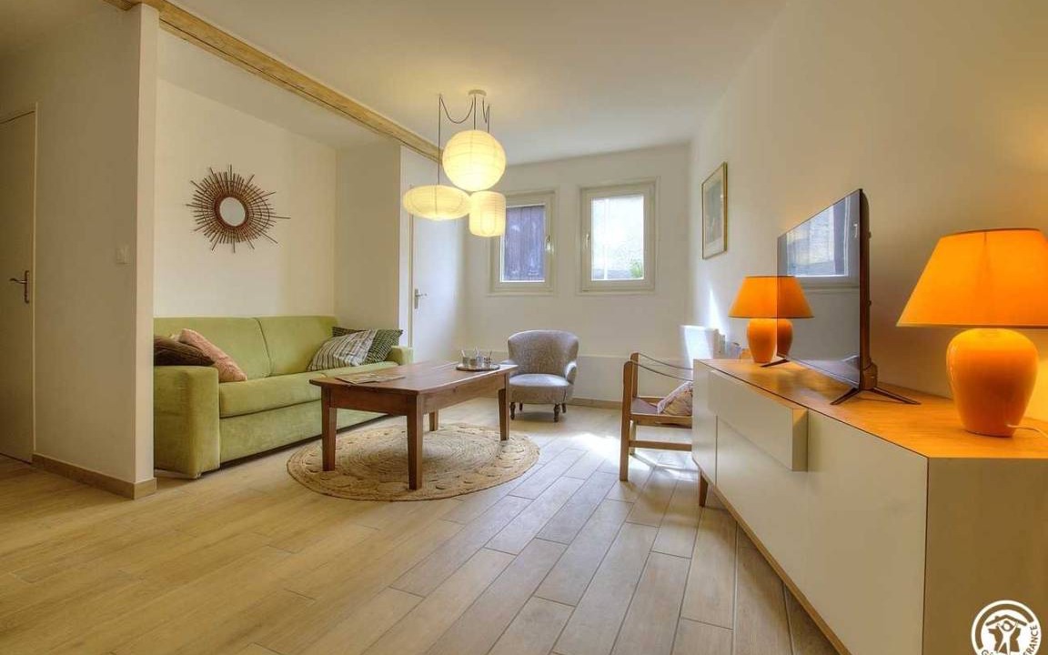 Montmerle-sur-Saone House | 97 m² Gîte ∙ 3 bedrooms ∙ 6 guests