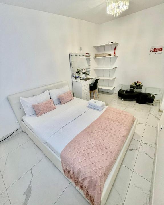 Menucourt House | Agréable chambre