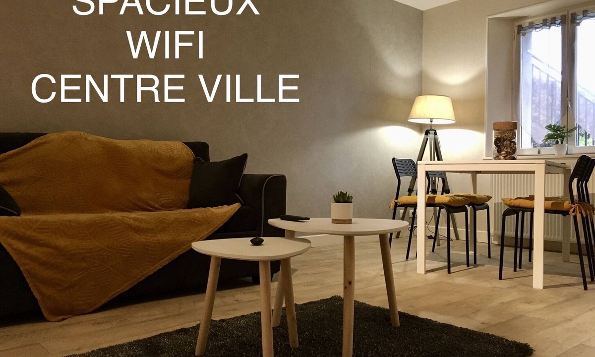 Gueret Apartment | * ANY COMFORT WITH PRIVATE TERRACE AND GARDEN *