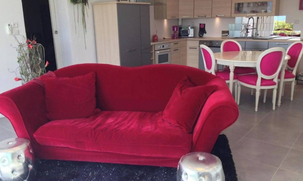 Fleury-la-Riviere Apartment | Apartment facing the Champagne's vineyards 1 Bedroom + 1 bathroom