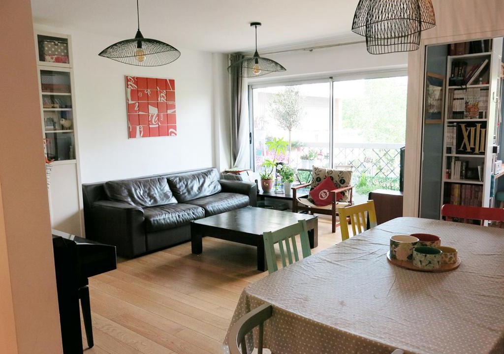 Quartier Saint-Ambroise Apartment | Apartment Family Lenoir CityCosy