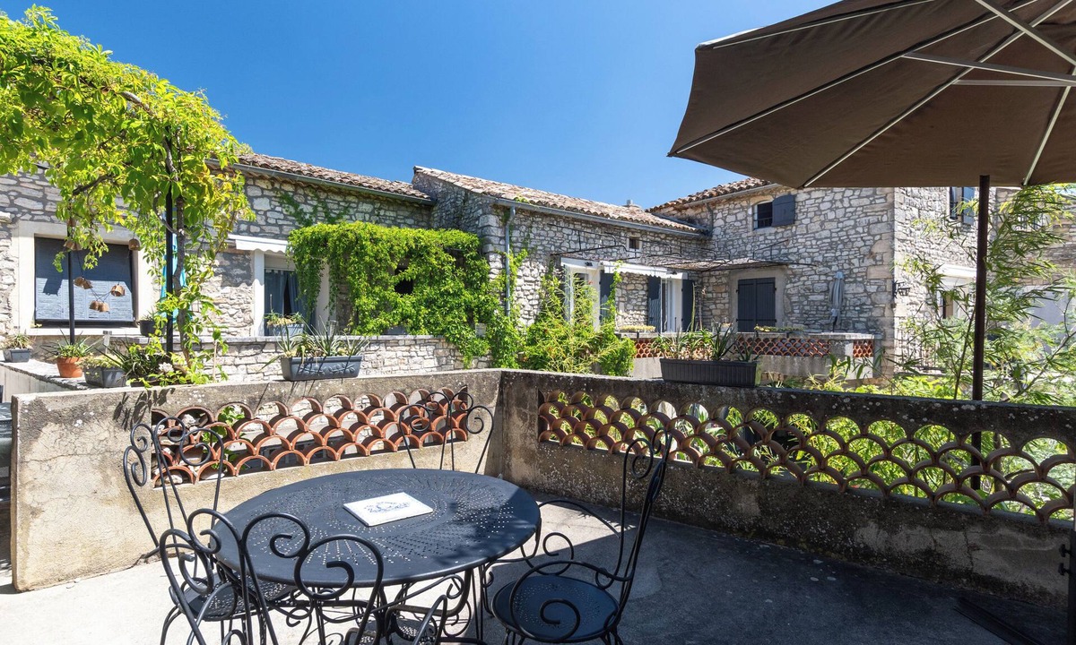 Orgnac-l'Aven Apartment | Apartment 'Micocoulier De La Maréchale' with Mountain View, Shared Pool and Wi-Fi