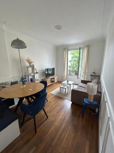 Colombes Apartment | Appartement Cosy et agréable