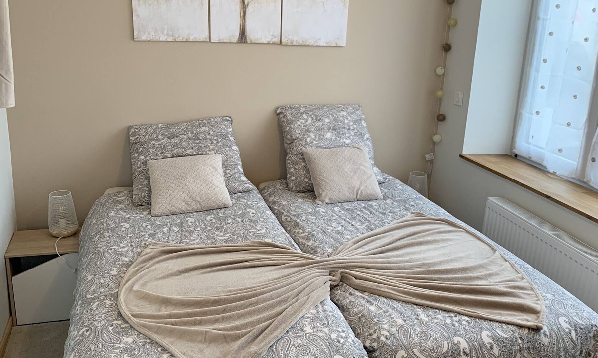 Saint-Quentin Apartment | Appartement Entier 2 Chambres 2 Salles de Bain, Internet Fibre, Netflix