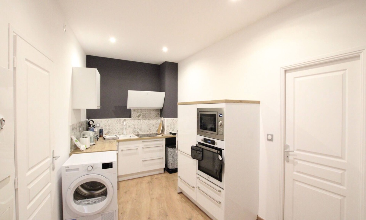 Saint-Quentin Apartment | AUMALE RESIDENCE 🏅