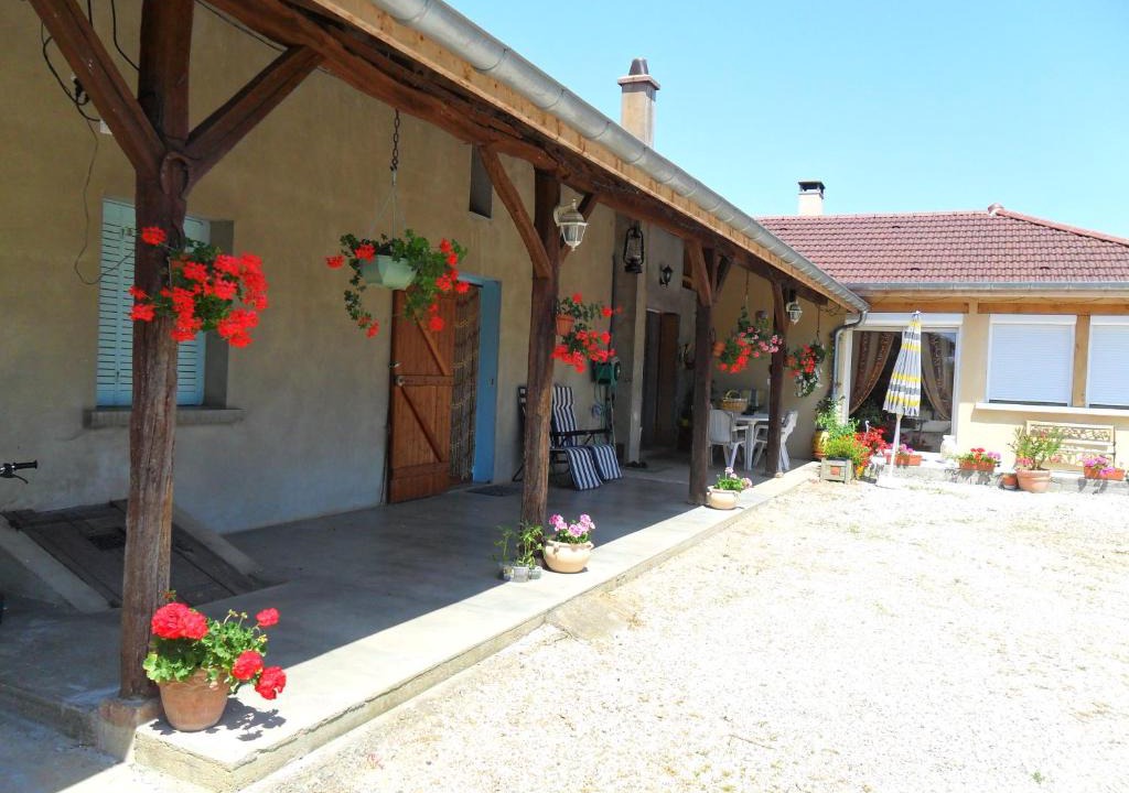 Romenay Bed & Breakfast | Aux Cadollines