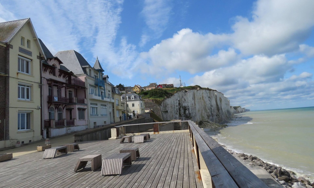 Ault Villa | Beachfront apartment, ideal for exploring the Somme Bay