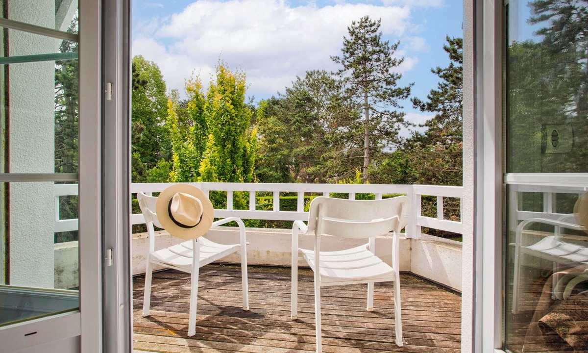 Tourgeville House | Beautiful family home located 300 m from the sea!