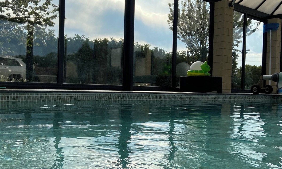 Montcorbon House | Beautiful property 1h from Paris with heated indoor pool