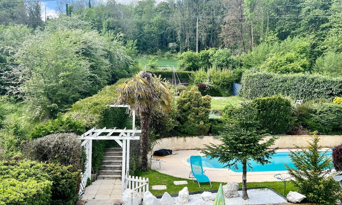 Cuvres-et-Valsery House | Belle Maison
