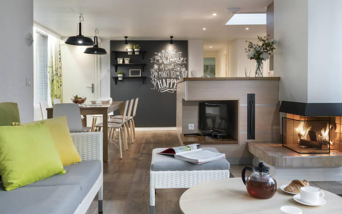 Cottage Premium Persons | Les Barils