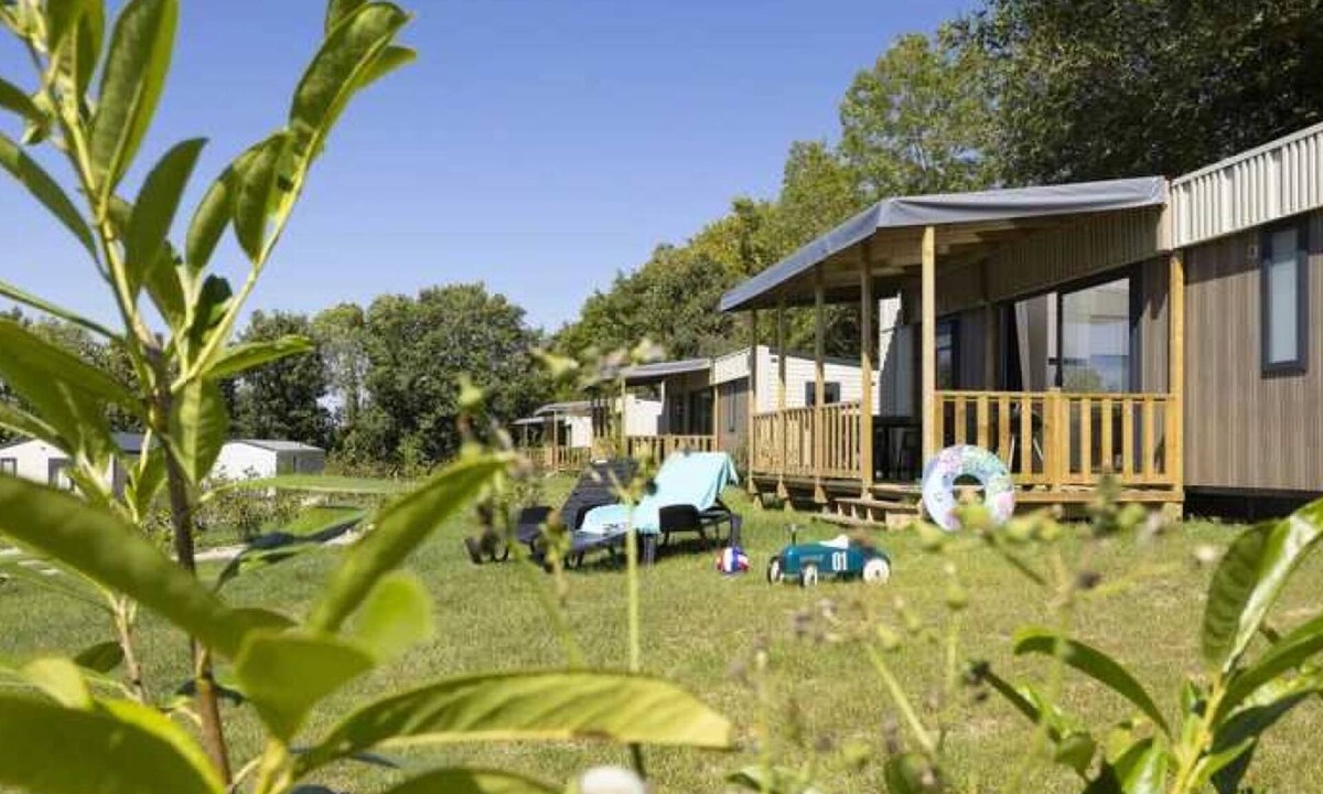 Port-le-Grand House | Camping 3 étoiles - Piscine - ccbaefa