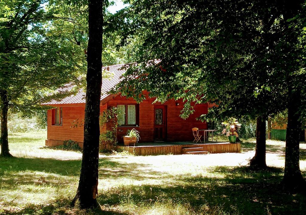 Valpuiseaux Ski Chalet | Chalet en forêt, brame du cerf