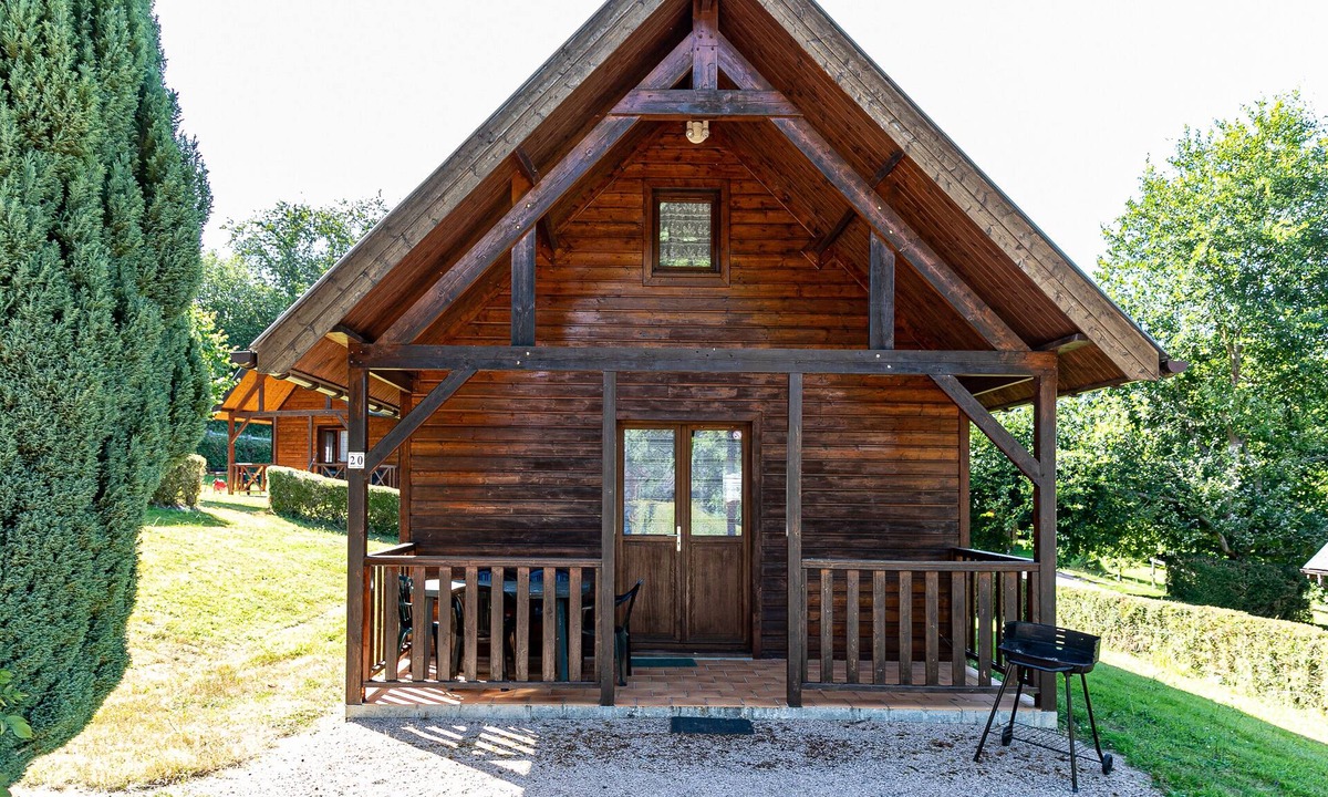 Auquainville House | chalet-gîte 6 pers. Normandy Heated swimming pool from mid-May to September