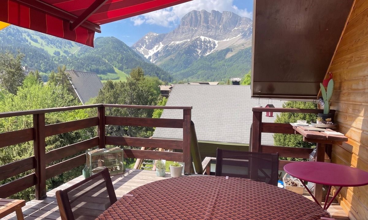 Gresse-en-Vercors Ski Chalet | Chalet "Gresse": Mountain View, Private Terrace, and Shared Garden