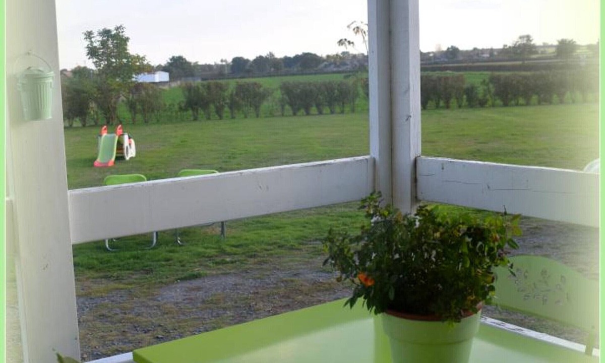 Pierrefitte-sur-Loire Cottage | Chalets au bord de l'eau avec terrasse et pêche, proche marché artisanal, Pierrefitte-sur-Loire