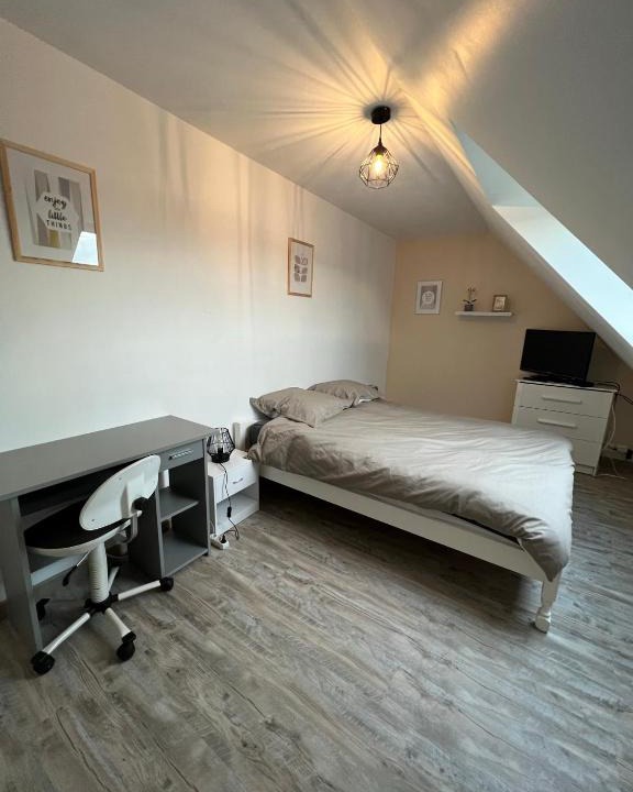 Glos House | Chambre chez thomas