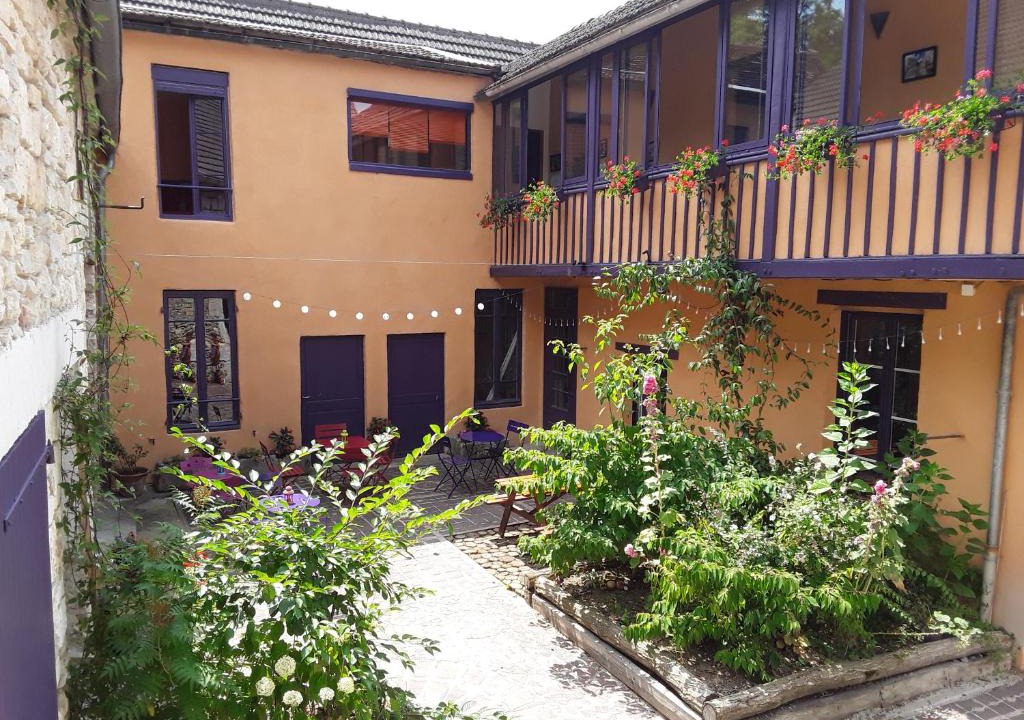 Mailly-la-Ville House | Chambres d'hotes Les Coutas