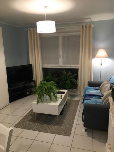 Arras Apartment | Charmant studio proche gare - parking privatif individuel clos