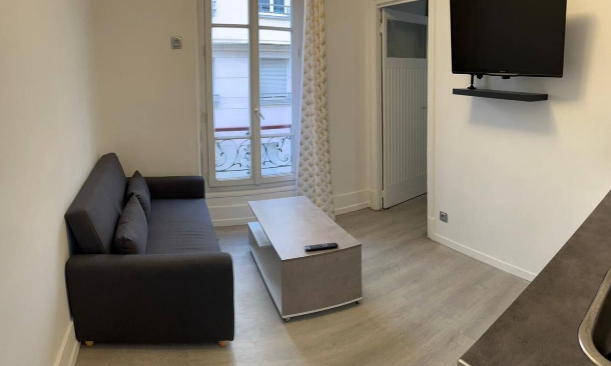 Clichy Apartment | Charming apartment 5 min from Paris