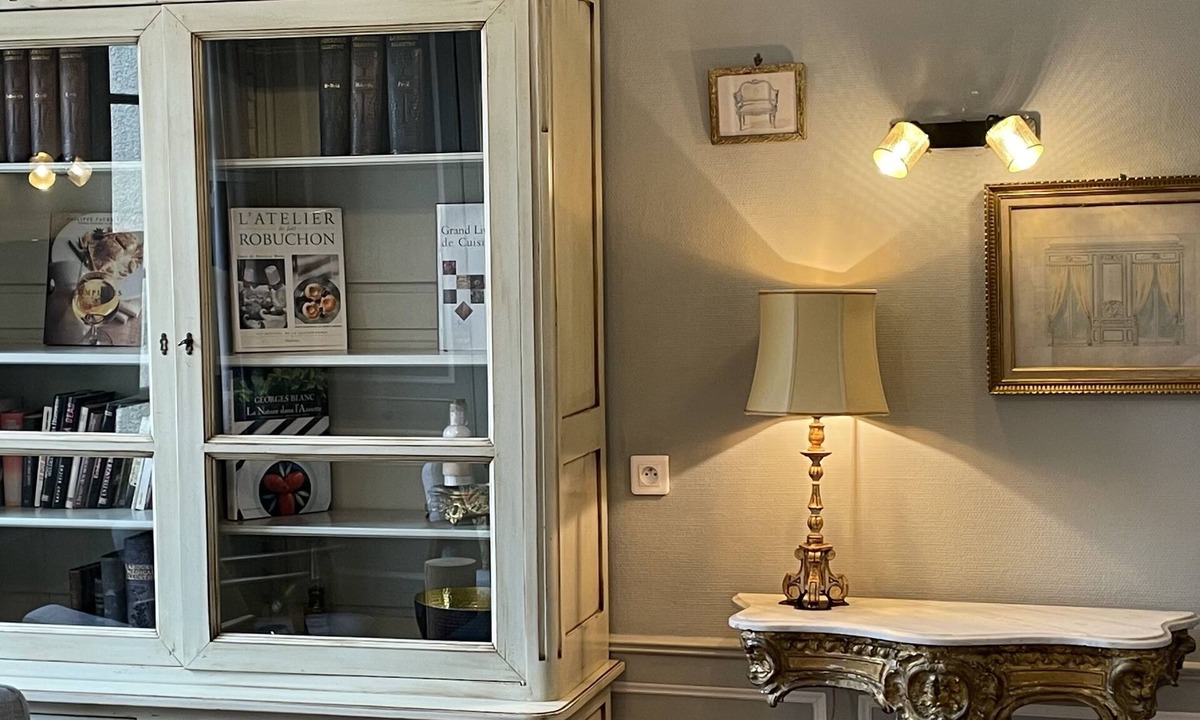 Honfleur Apartment | CHARMING APARTMENT FOR 6 PEOPLE IN THE HISTORICAL CENTER. PRIVATE PARKING