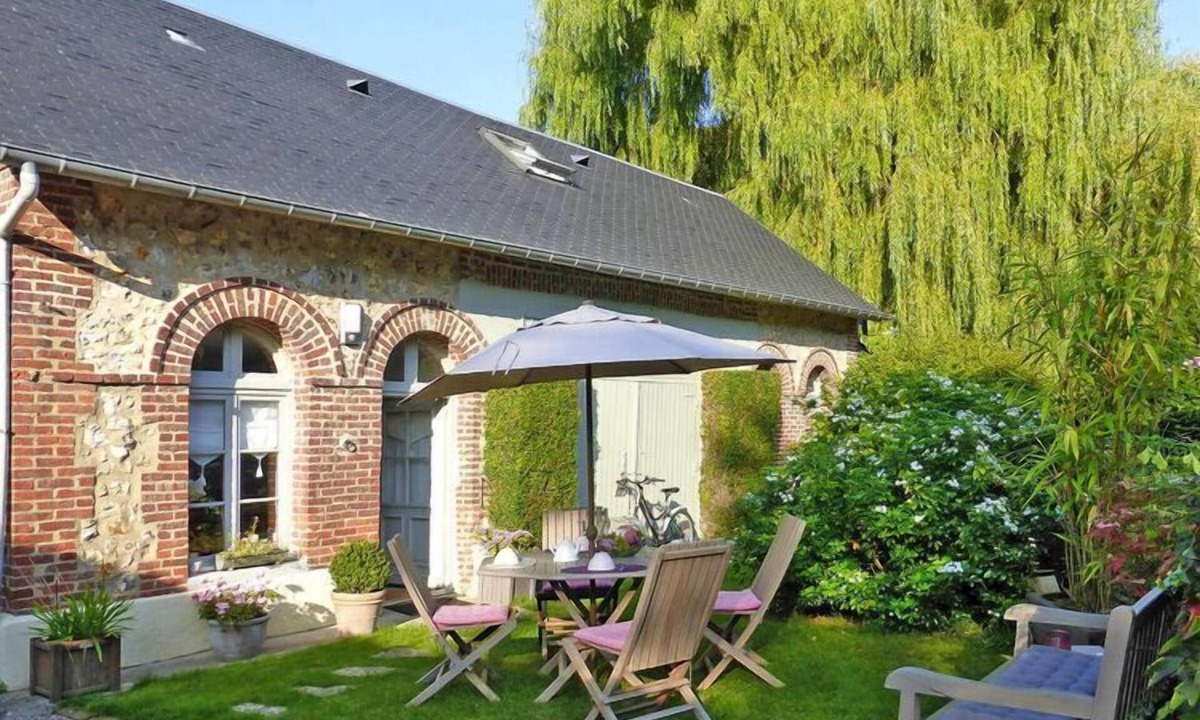 Ganzeville House | Charming cottage in Ganzeville