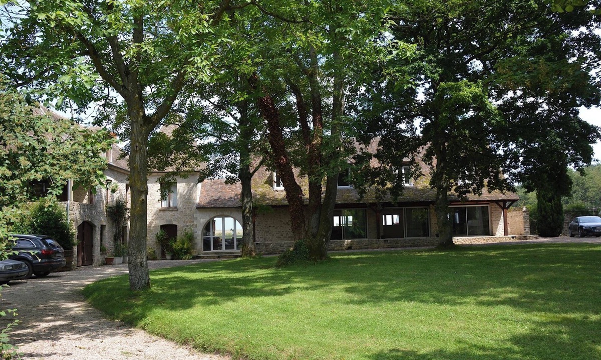 Magny-en-Vexin Villa | Charming house in Velanne le Bois, 1 hour from Paris