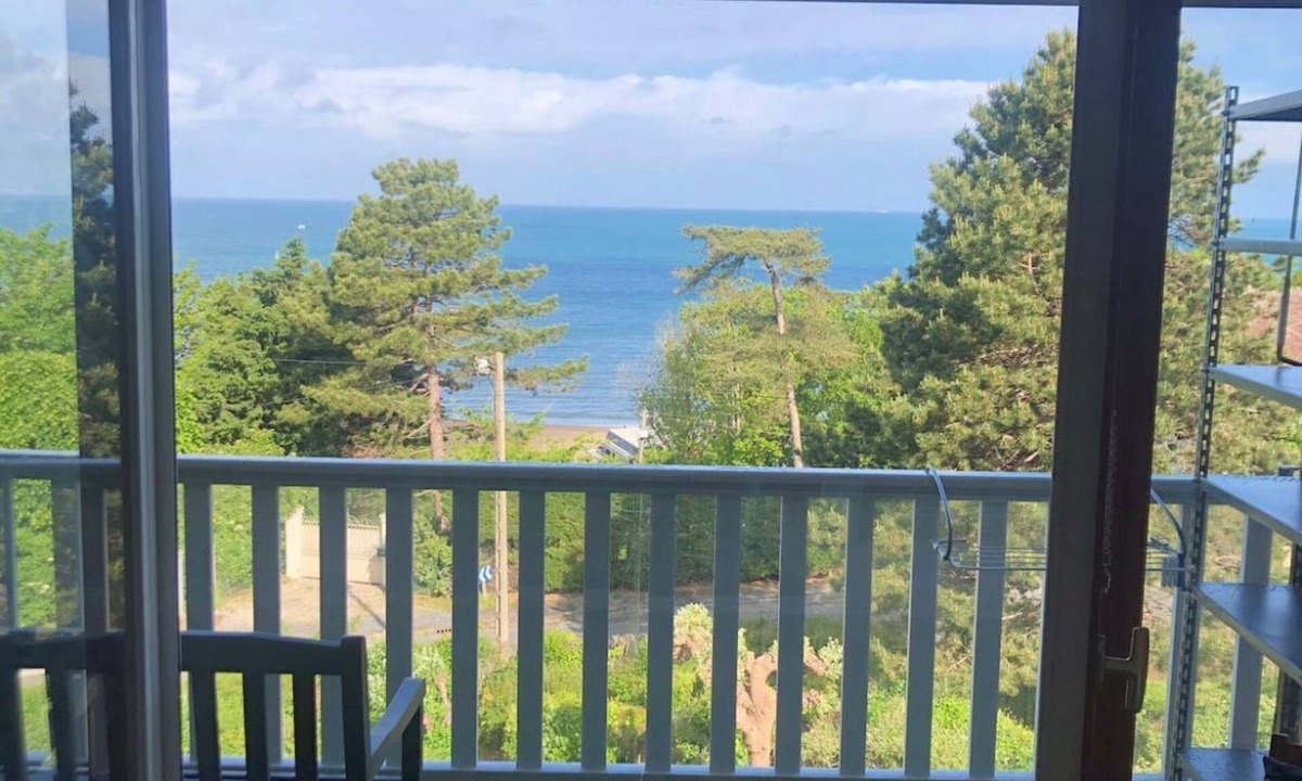 Trouville-sur-Mer Apartment | Charming studio with sea view