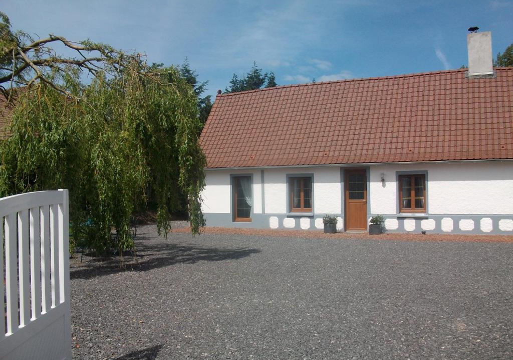 Surques House | Chez Philomene