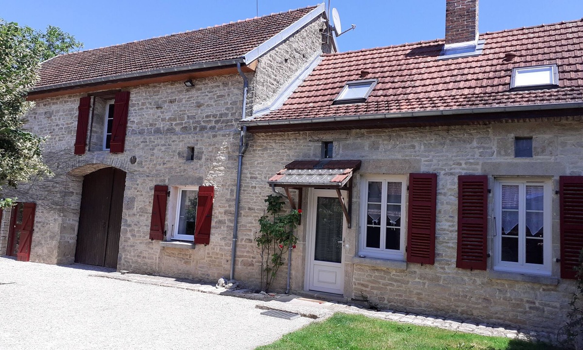 Sennevoy-le-Bas House | Comfortable house in the countryside near Chablis and Champagne