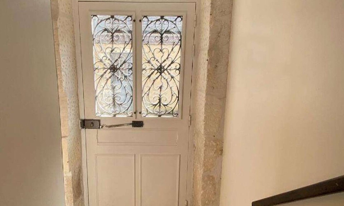 Sancerre Apartment | Cottage in the historic heart of Sancerre 2 minutes walk