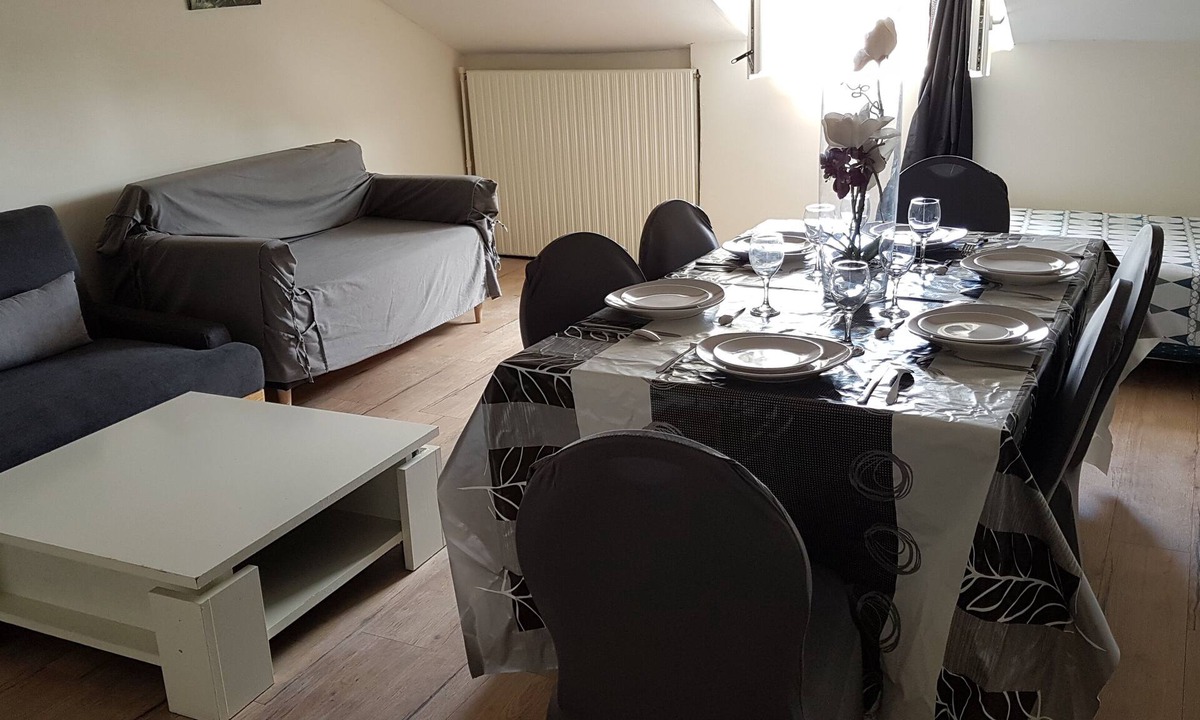 Meaux Apartment | Cozy F3 apartment close to DisneyLand Paris