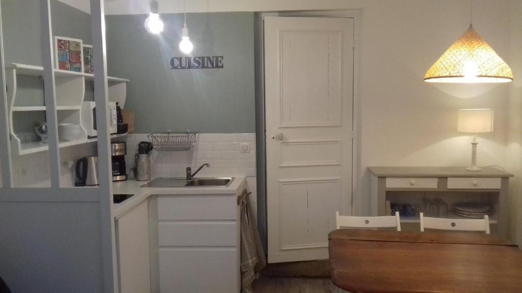 Lagny-sur-Marne Apartment | Disneyland Paris Gite La Glycine