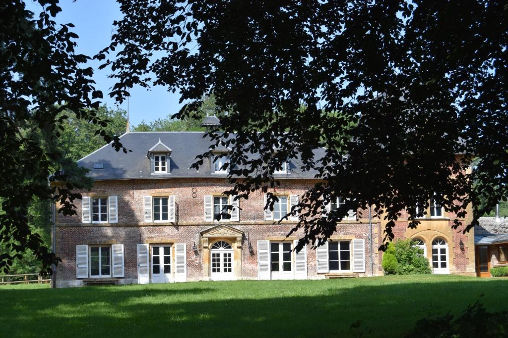 Mazerny House | Domaine Des Loches *