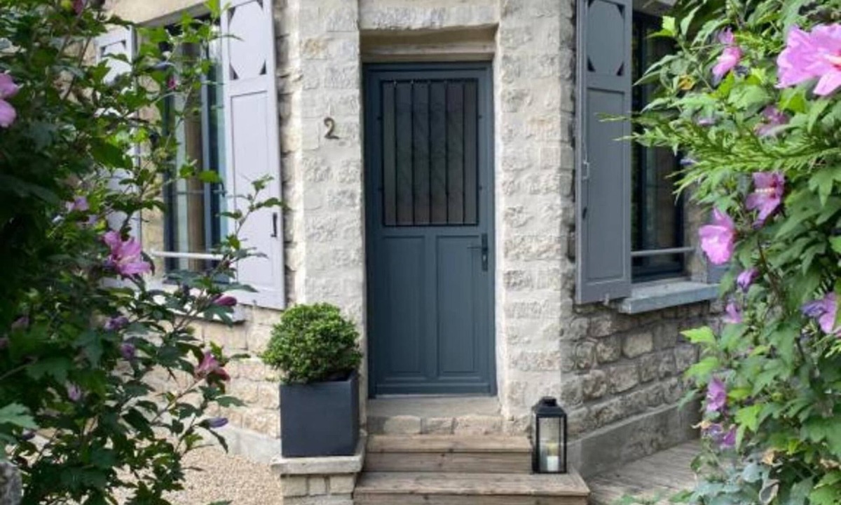 Senlis House | Double room with private bathroom