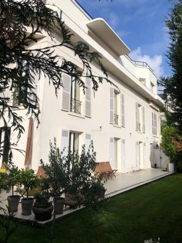 Ville-d'Avray Apartment | Exceptionnel, 130 m2, vue aérienne sur Paris