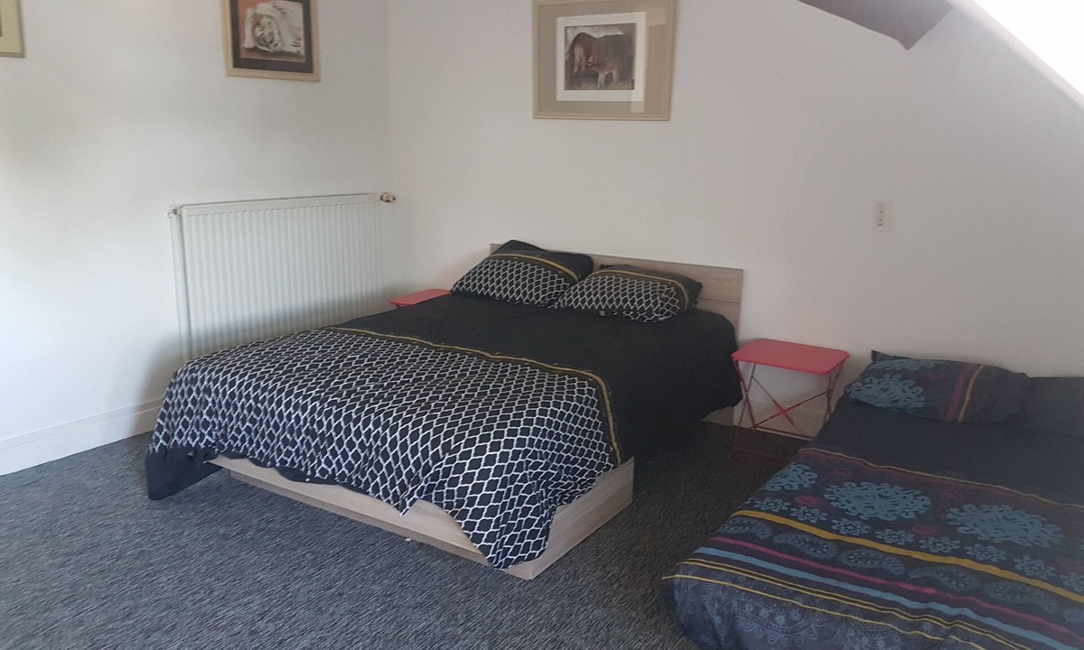 Quierzy House | Family home with 4 bedrooms and large dining room