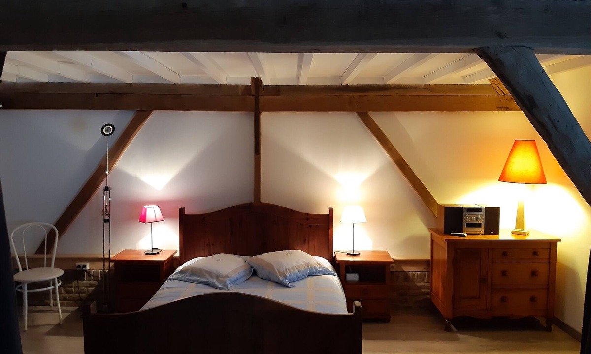 Hangest-en-Santerre Apartment | Farm accommodation