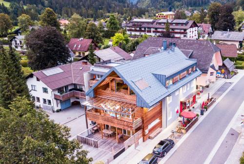 Hinterstoder Apartment | Fleischerei - Apartments, Cafe & Weinbar